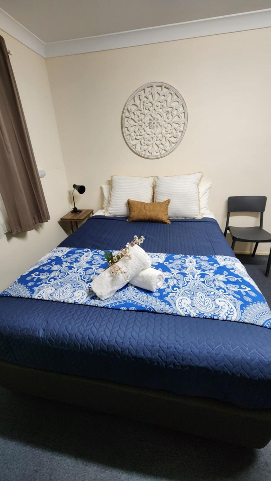 Gold City Motel Charters Towers Extérieur photo